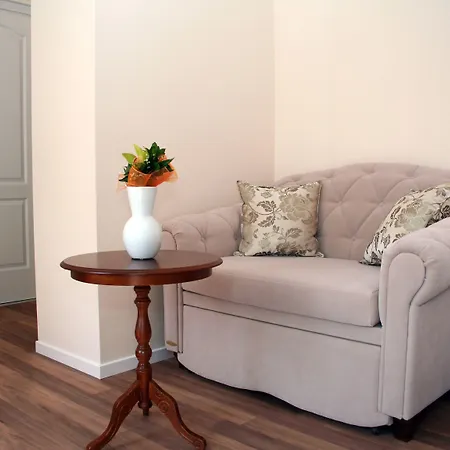 Affittacamere Banica Apartments&rooms 3*