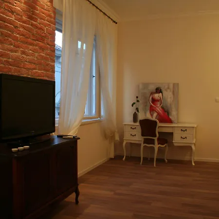 Banica Apartments&rooms