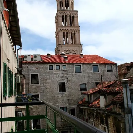 Banica Apartments&rooms Affittacamere 3*