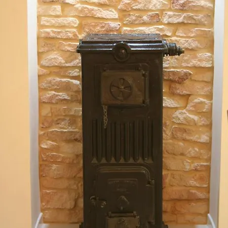 Banica & Vendégház 3*